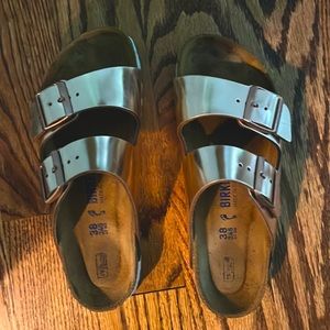 Rose Gold Birkenstocks size 38